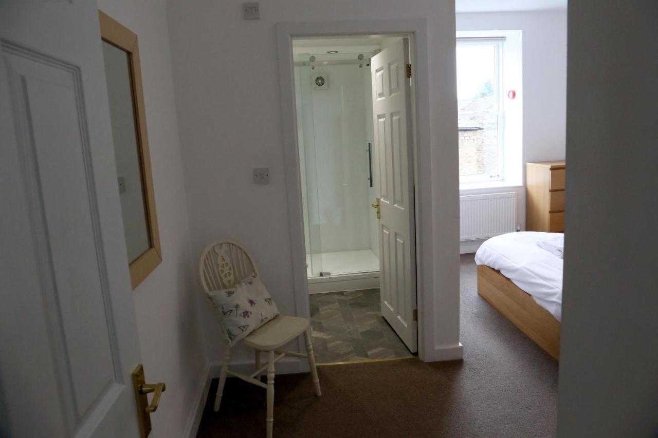 The Torrs Apartments New Mills Экстерьер фото