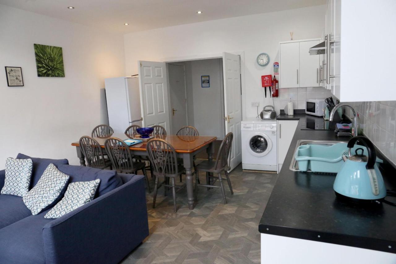 The Torrs Apartments New Mills Экстерьер фото