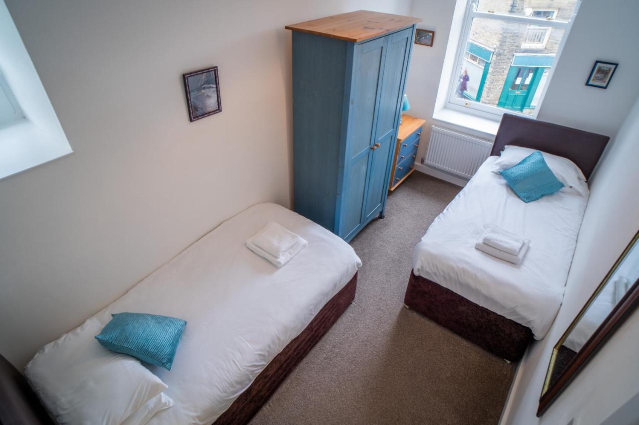 The Torrs Apartments New Mills Экстерьер фото