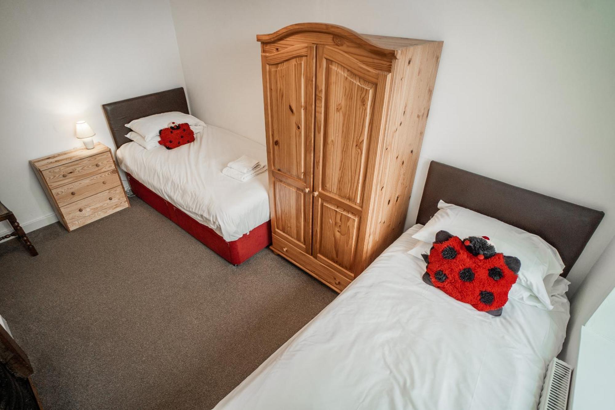 The Torrs Apartments New Mills Экстерьер фото