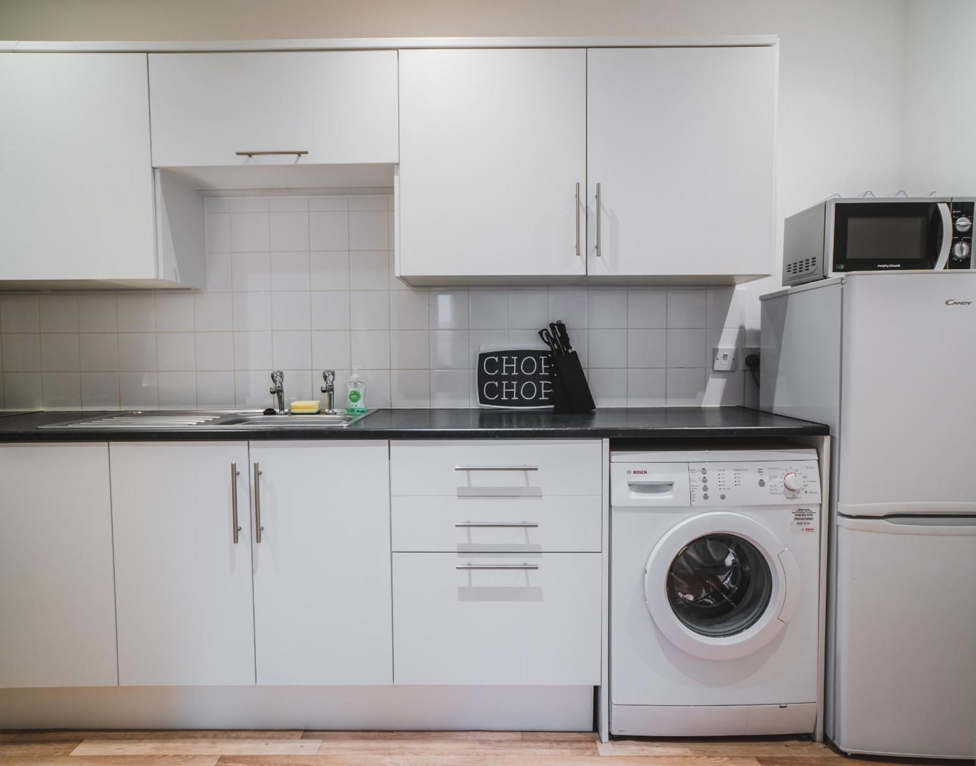 The Torrs Apartments New Mills Экстерьер фото