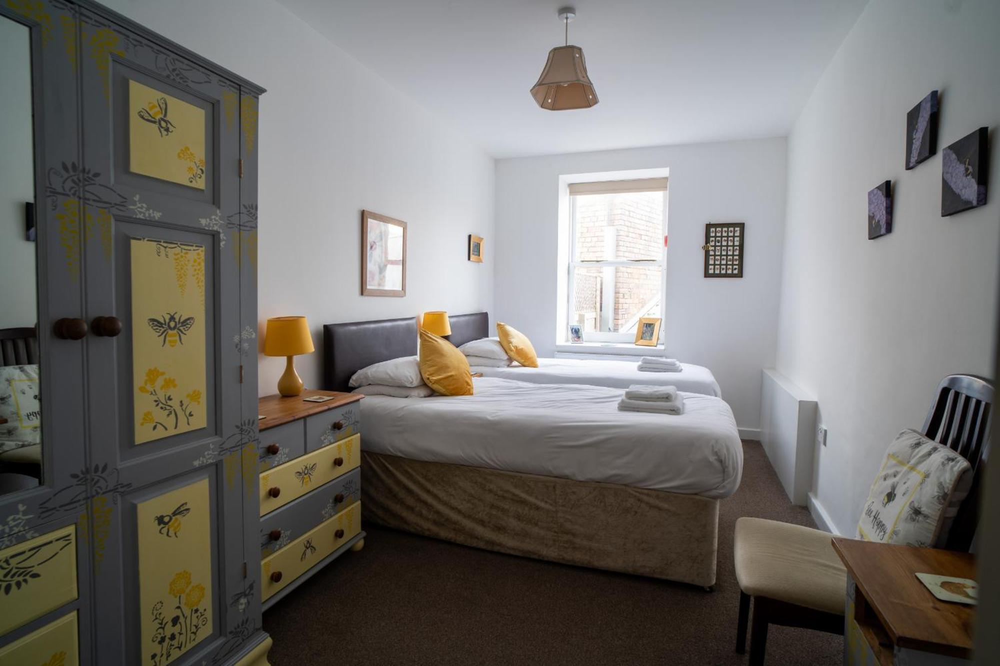 The Torrs Apartments New Mills Экстерьер фото