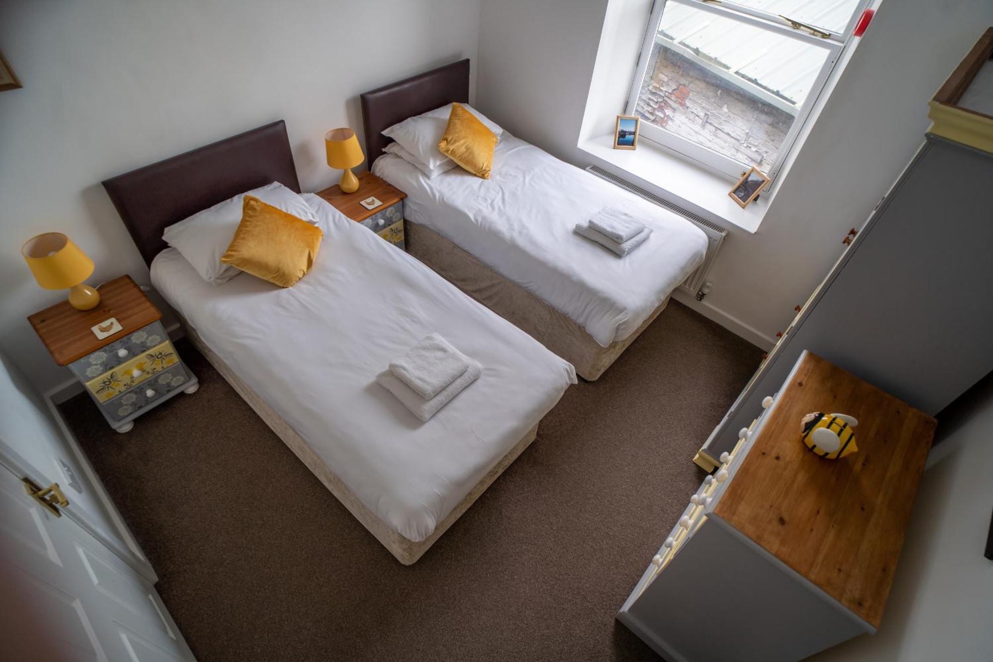 The Torrs Apartments New Mills Экстерьер фото