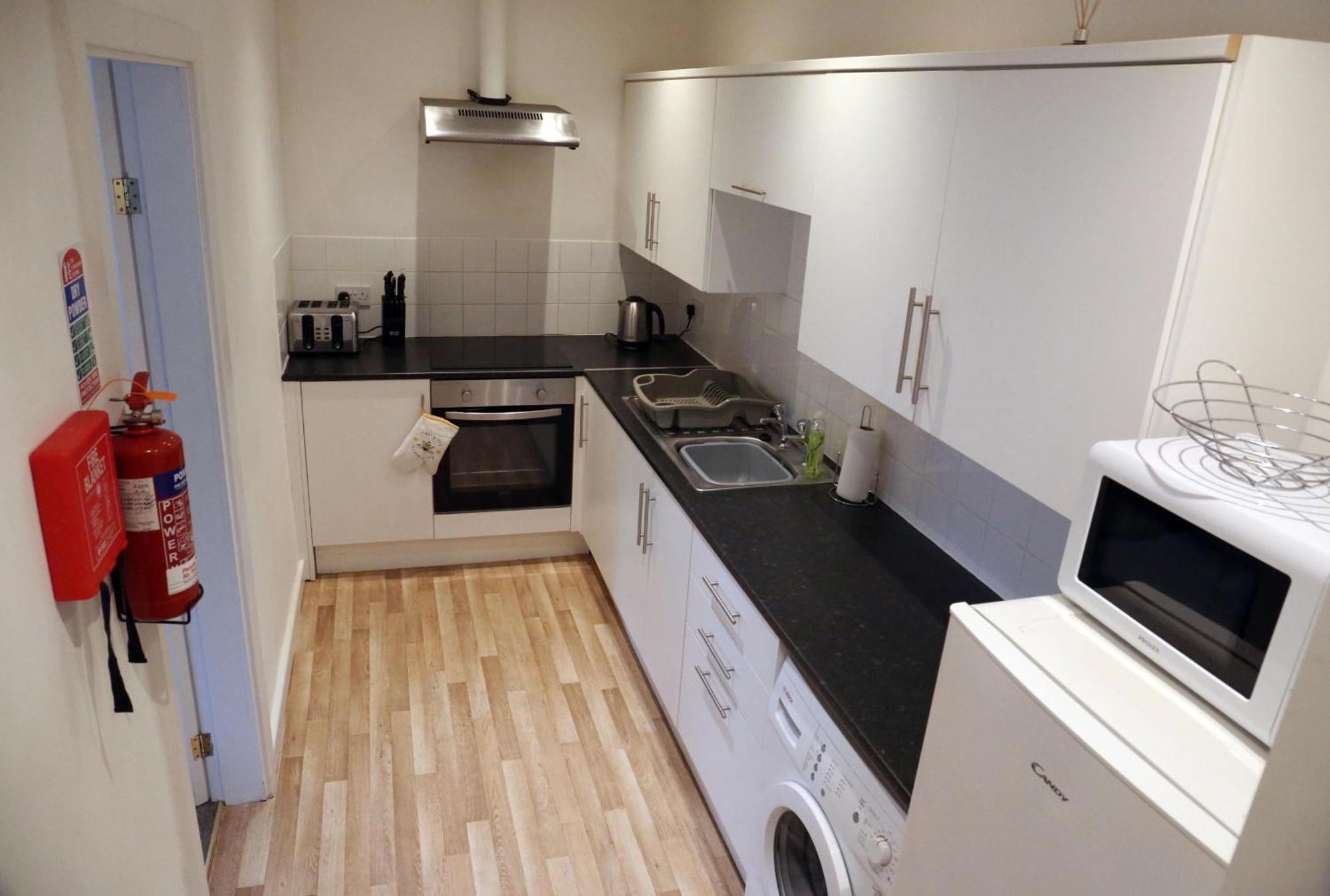 The Torrs Apartments New Mills Экстерьер фото